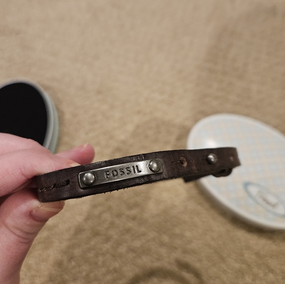 Fossil Brown Double-Wrap Leather Bracelet - Picture 10 of 10